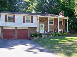 1499 Justin Ct, Bellbrook, OH 45305