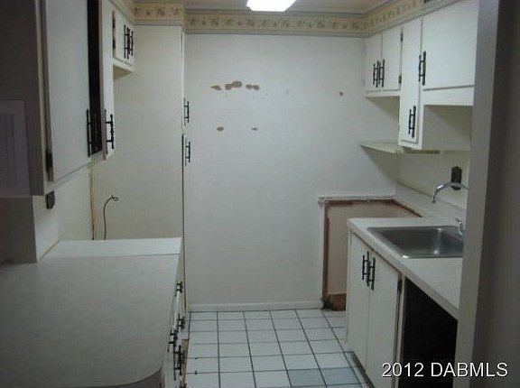 3rd image of 30 Country Club Dr #C