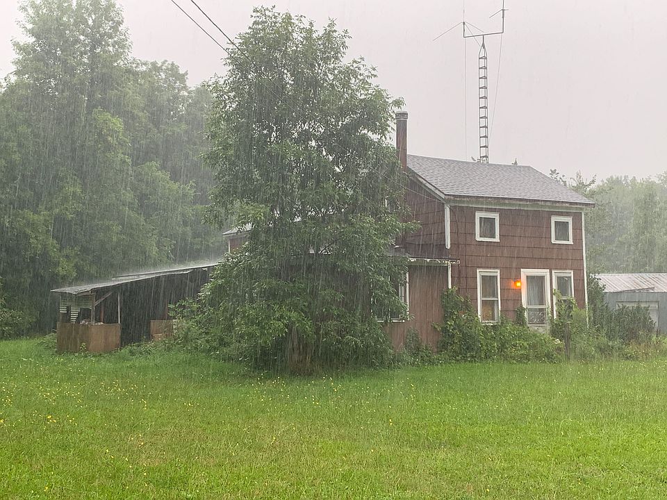 2nd image of 4897 Pilgrimport Rd