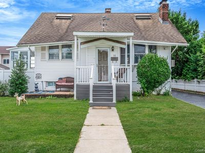 55 Moore Avenue, Oceanside, NY, 11572