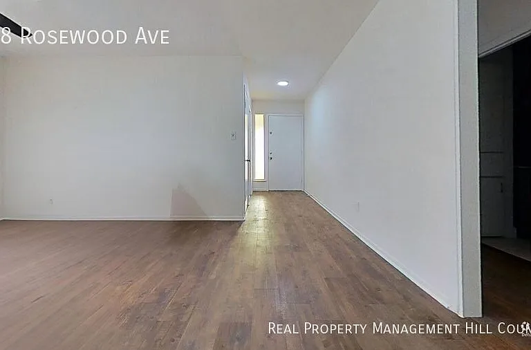 728 Rosewood Ave — Photo 4