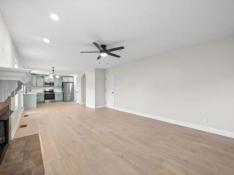 1282 Eagles View Dr — Photo 13