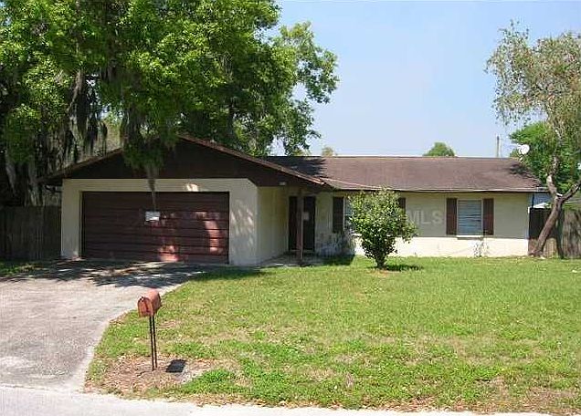 1st image of 4615 Wisteria Dr