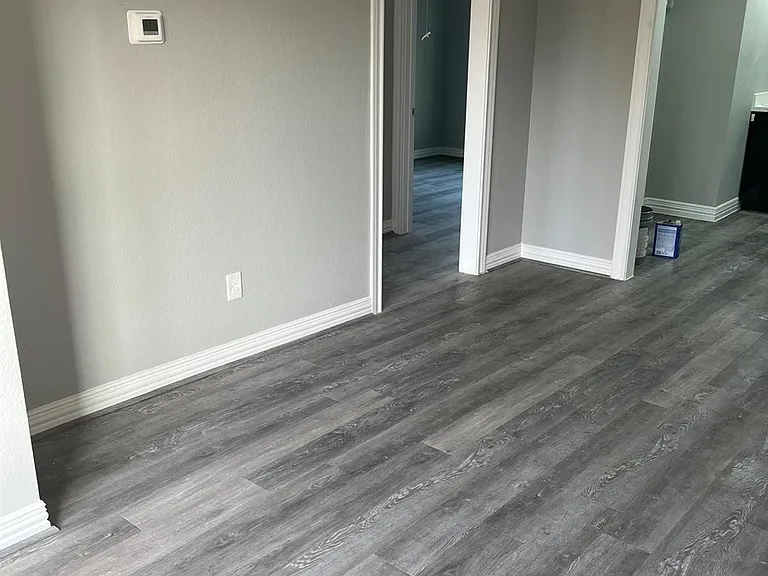 4011 Delano St #4 — Photo 5