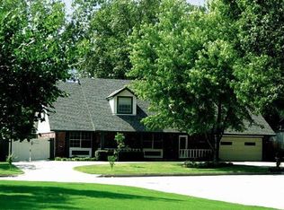 8180 S Quebec Ave, Tulsa, OK 74137