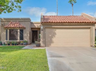 9812 W Kerry Ln, Peoria, AZ 85382