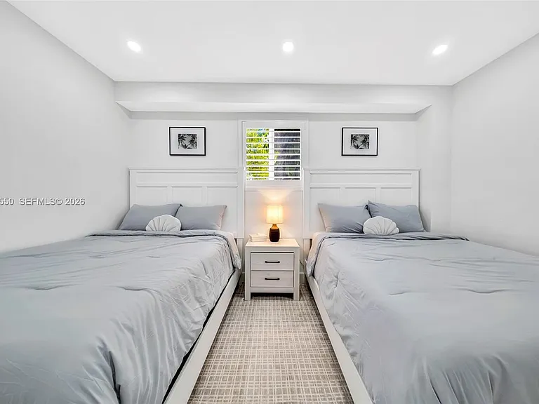 129 Nautilus Dr — Photo 57