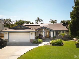 7125 Copper Creek Way, Bakersfield, CA 93308