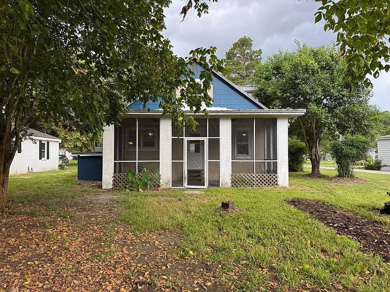 312 Beach St — Photo 26