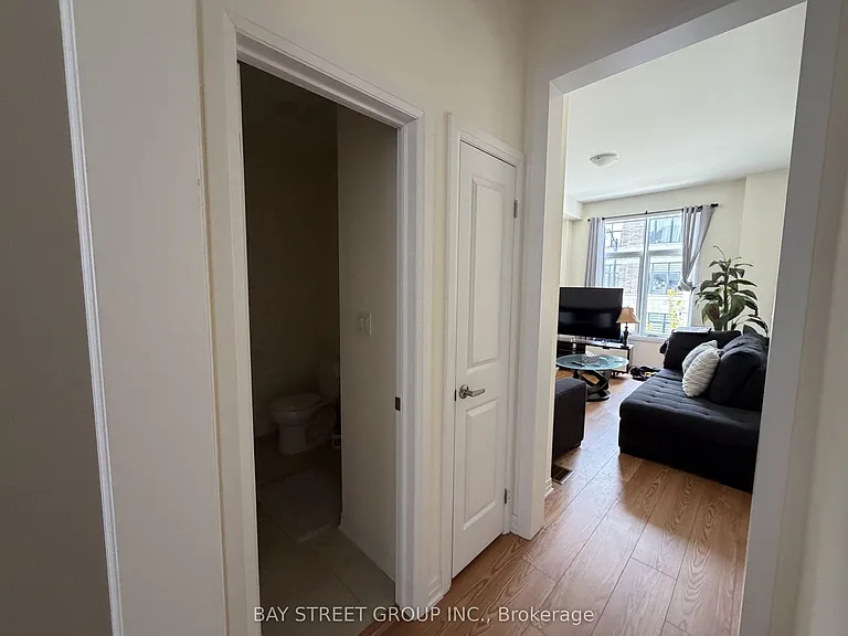 27 Tay Ln — Photo 8