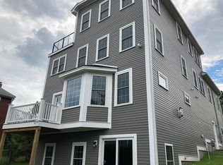 47 Spy Pond Ln, Arlington, MA 02474