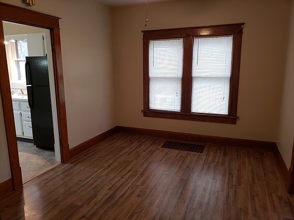 4th image of 195 Saxton Rd