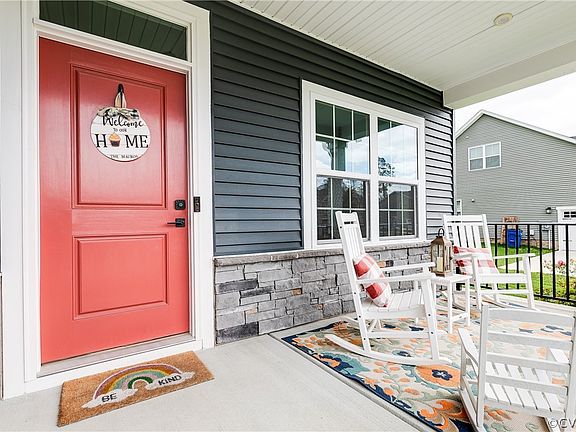 5th image of 13619 Bastian Dr