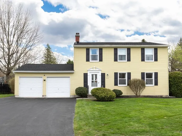 4242 Stepping Stone Ln, Liverpool, NY 13090