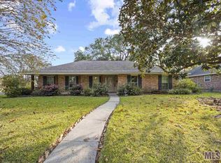 12376 Parkwood Dr, Baton Rouge, LA 70815