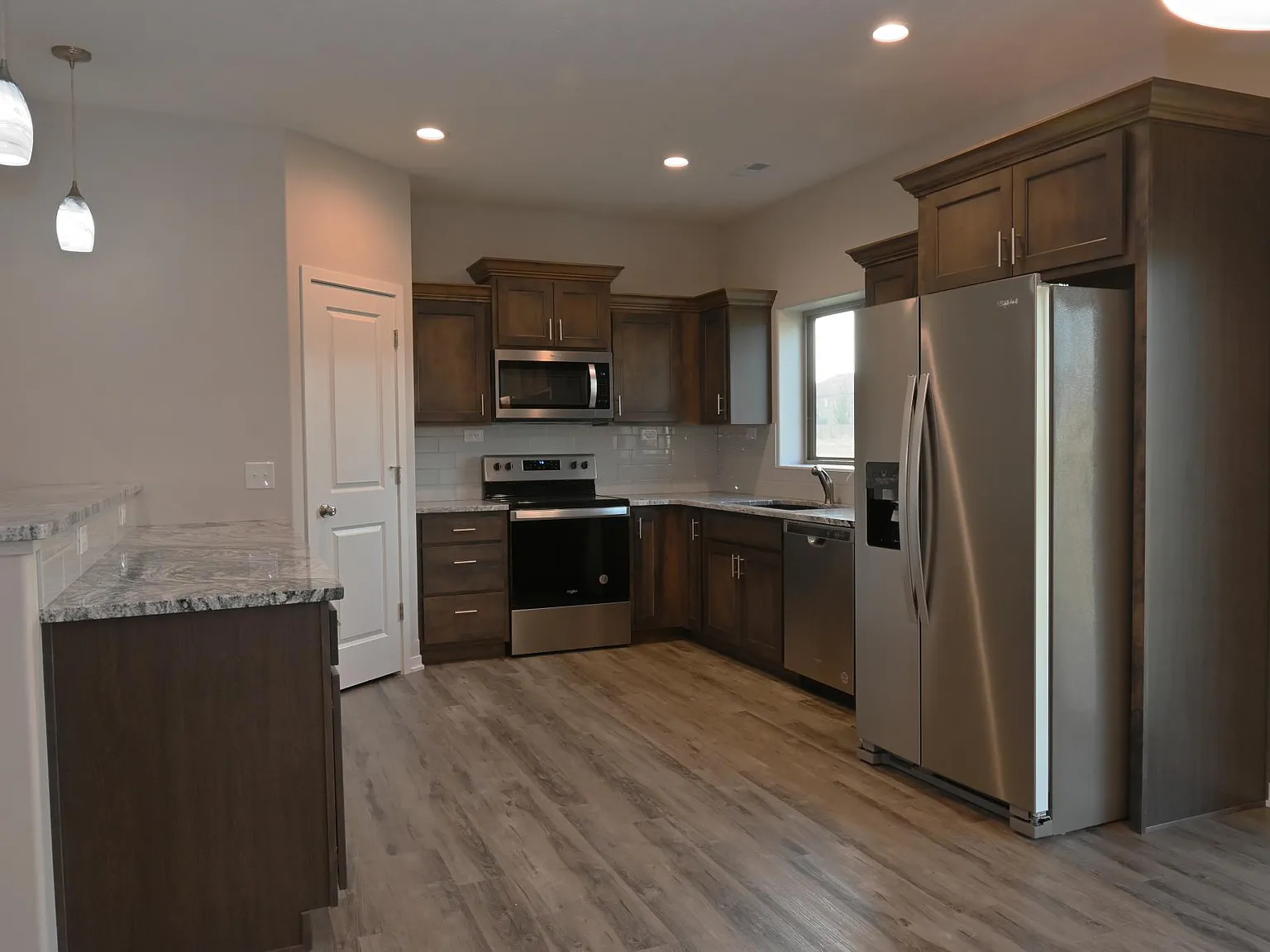 2932 Sheila Ln — Photo 4