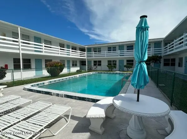 215 Circle Dr APT 17, Cape Canaveral, FL 32920