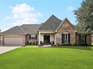 649 Place Saint Etienne, Covington, LA 70433