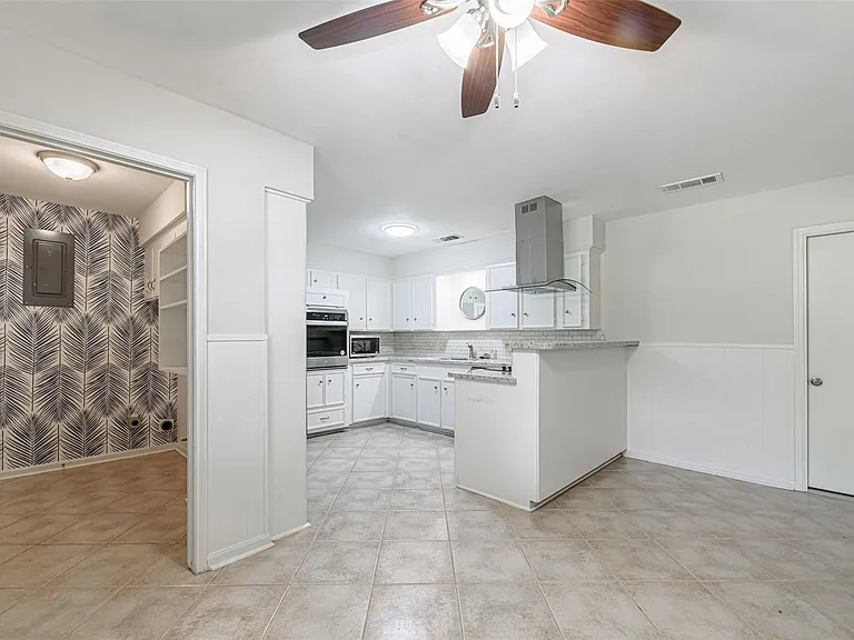 124 Dogwood St — Photo 18