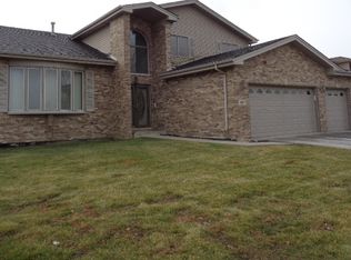 5817 Amherst Pl, Matteson, IL 60443