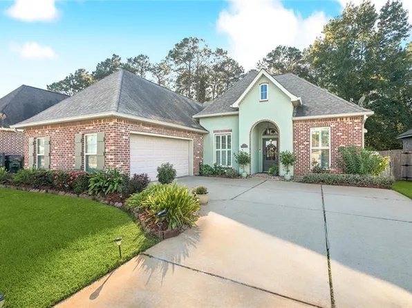 625 Brown Thrasher Loop N, Madisonville, LA 70447