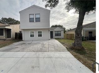 4010 Sunrise Bluff Dr, San Antonio, TX 78244