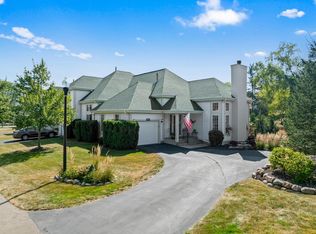 1742 Woodland Cir #12-24, Lake Geneva, WI 53147