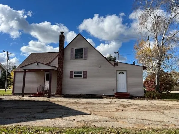 497 W County Rd E, Green Valley, WI 54127