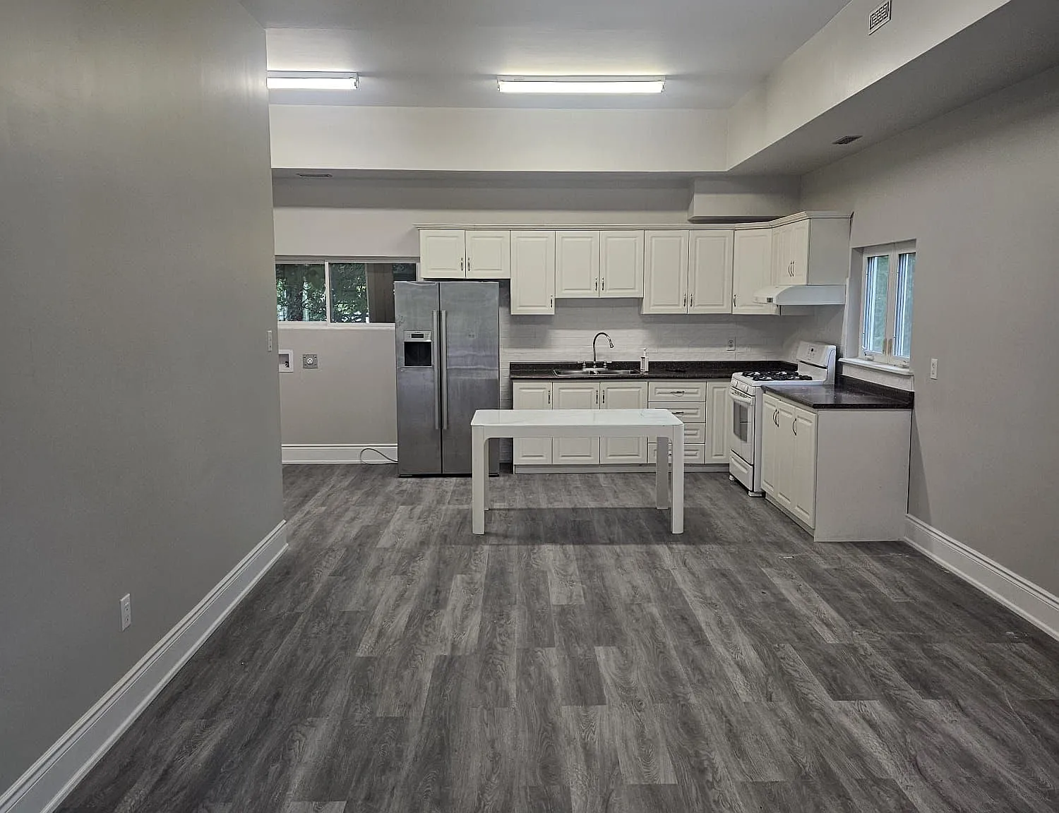 2 bed, $2,499 — Photo 1