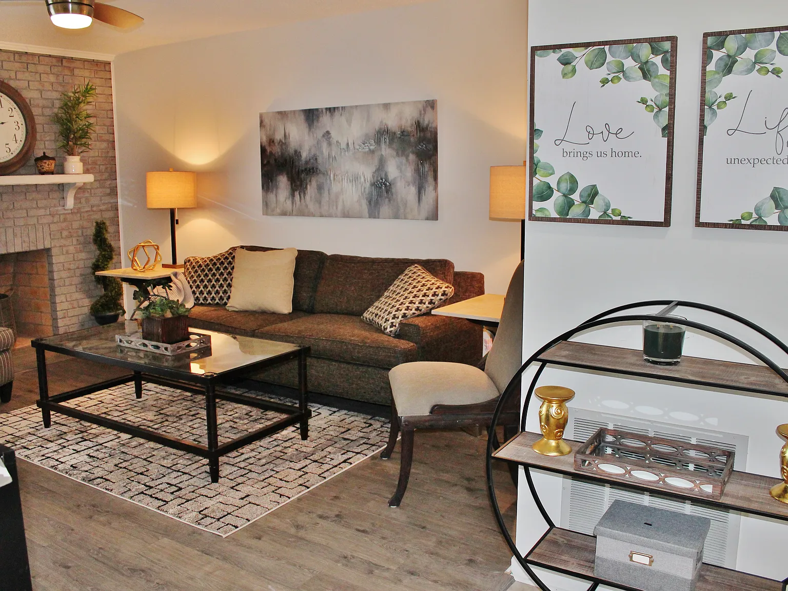 2 bed, 1016 sqft, $2,600 — Photo 3