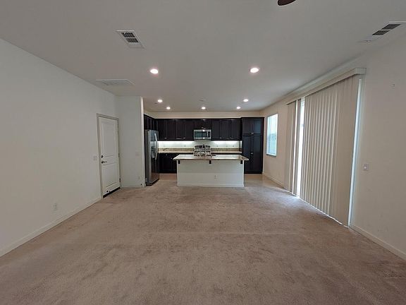 4th image of 21030 Blossom Way