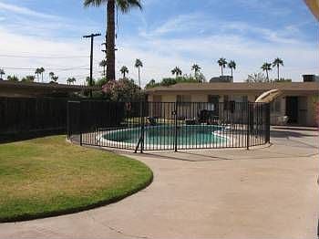 5th image of 1123 E McLellan Blvd APT 6