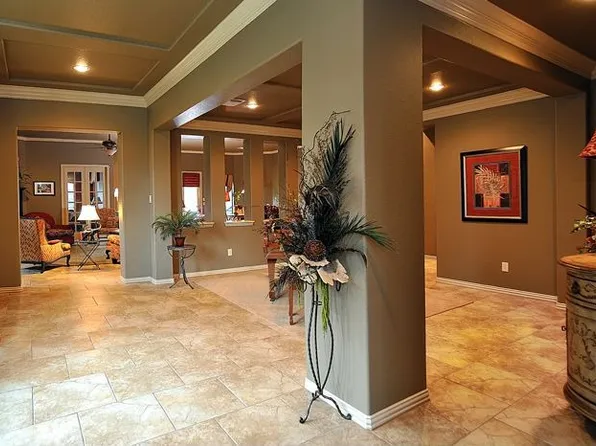 6 S Emory Bend Pl, Spring, TX 77381