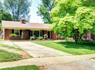 2710 Hounz Ln, Louisville, KY 40223