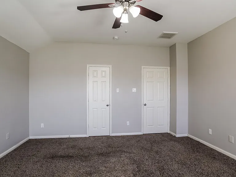 21835 Octavia Way — Photo 10
