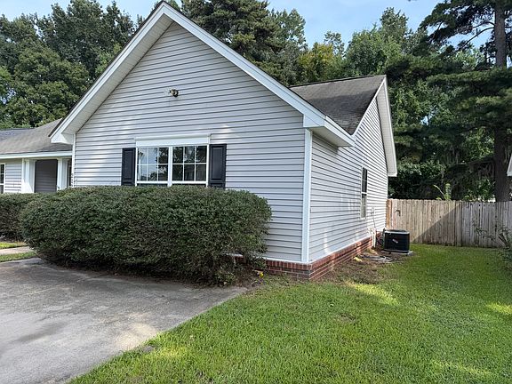 2nd image of 212 Mallory Dr