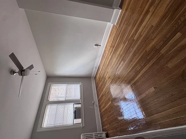 Connecticut Avenue Apartments/Dore/The Abby — Photo 13