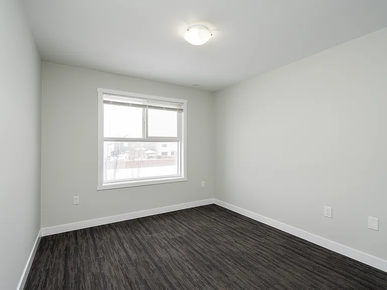 90 Waterford Green Cmn — Photo 13