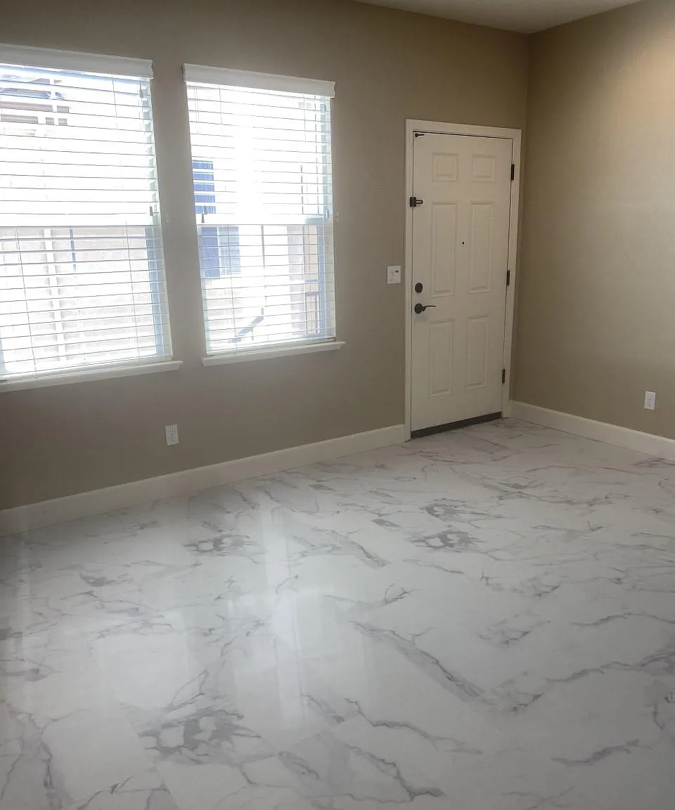678 W Tramonto Dr — Photo 1