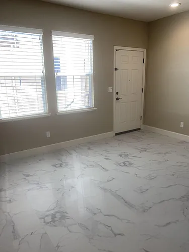 678 W Tramonto Dr Photo 1