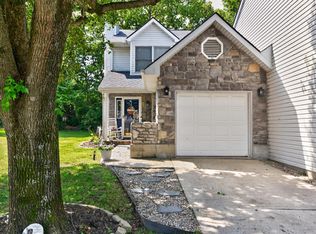 101 Park Place Ct, Paris, KY 40361