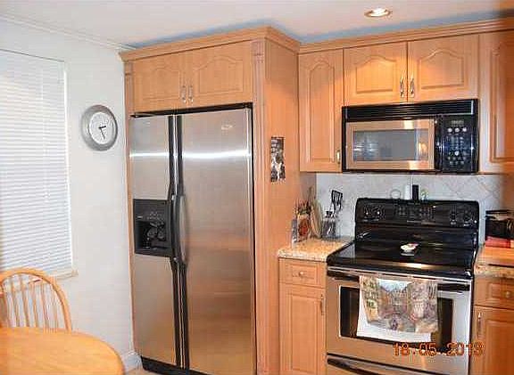2nd image of 605 Oaks Dr APT 103