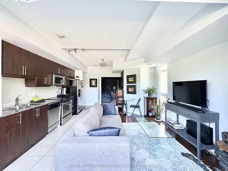31 Olive Ave #211 — Photo 4