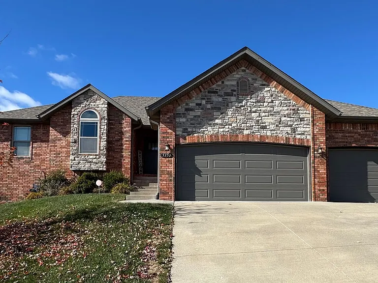 5353 S Twelve Oaks Rd — Photo 1