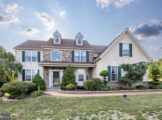 67 Valley Brook Rd, Boyertown, PA 19512