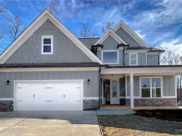 13 Cranford Cir, Cartersville, GA 30120