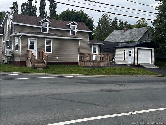 2nd image of 901 King Ave