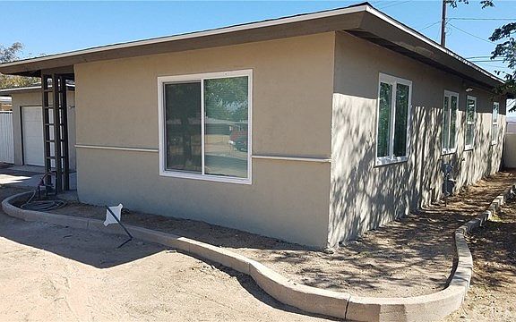 3rd image of 15067 Tatum Dr