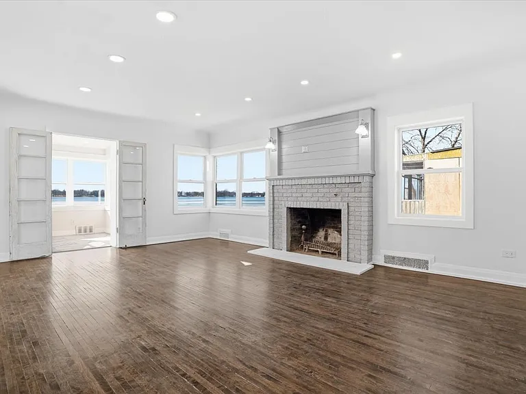 297 E Lakeview Ave #0 — Photo 22