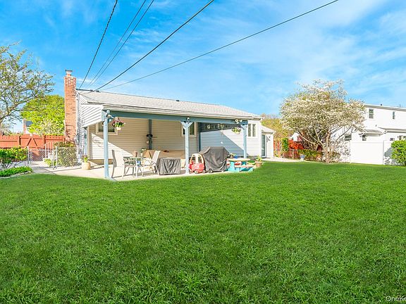 5th image of 18 Byron Road